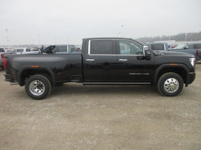 2026 GMC Sierra 3500 HD Denali Ultimate DRW