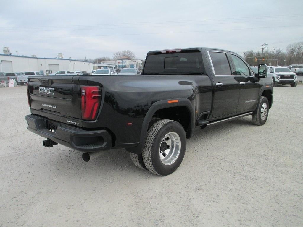 2026 GMC Sierra 3500 HD Denali Ultimate DRW