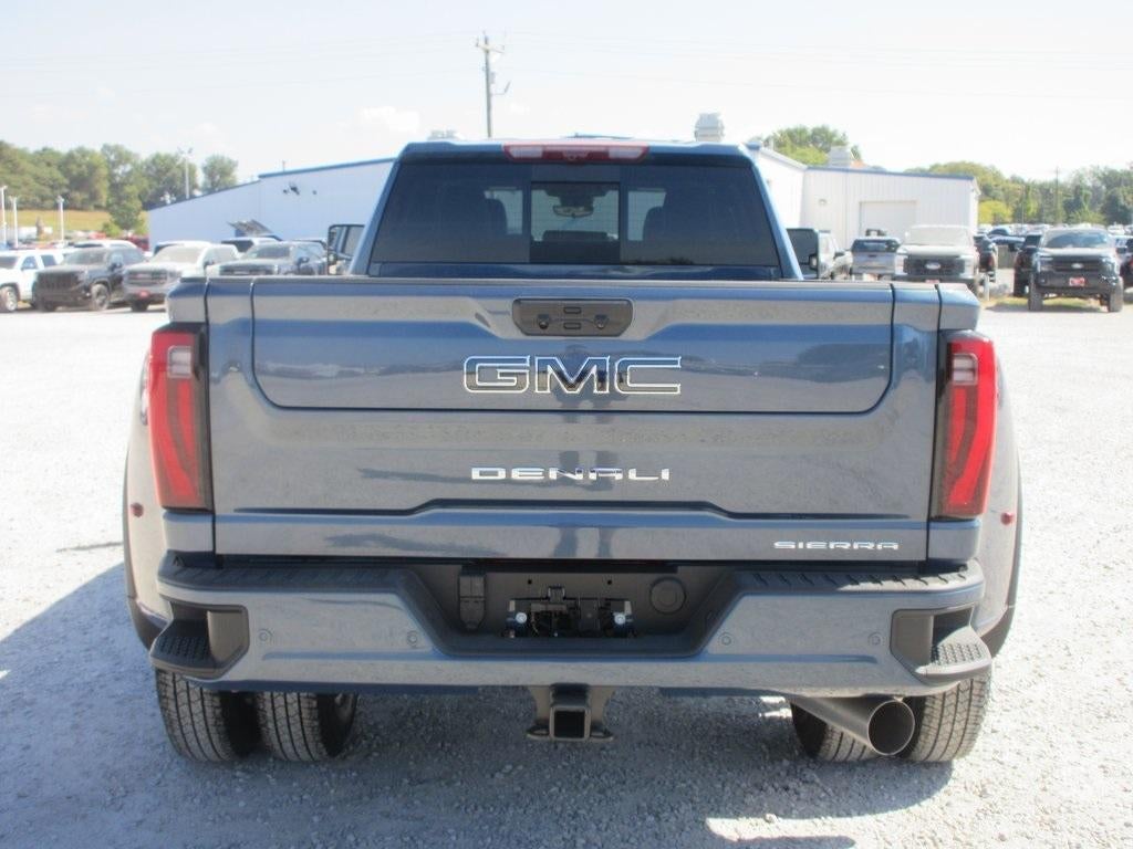 2026 GMC Sierra 3500 HD Denali Ultimate DRW