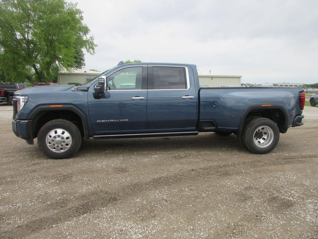 2026 GMC Sierra 3500 HD Denali Ultimate DRW