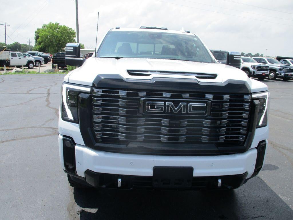2025 GMC Sierra 3500 HD Denali Ultimate