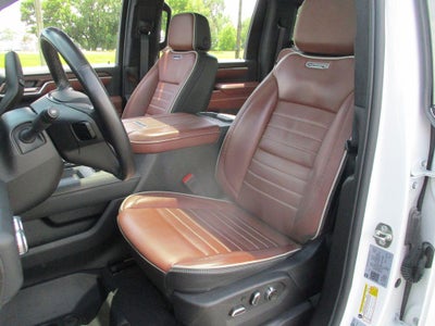 2025 GMC Sierra 3500 HD Denali Ultimate