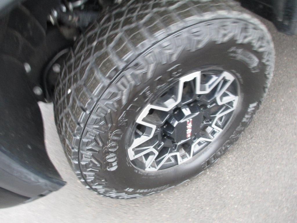 2025 GMC Sierra 2500 HD AT4X