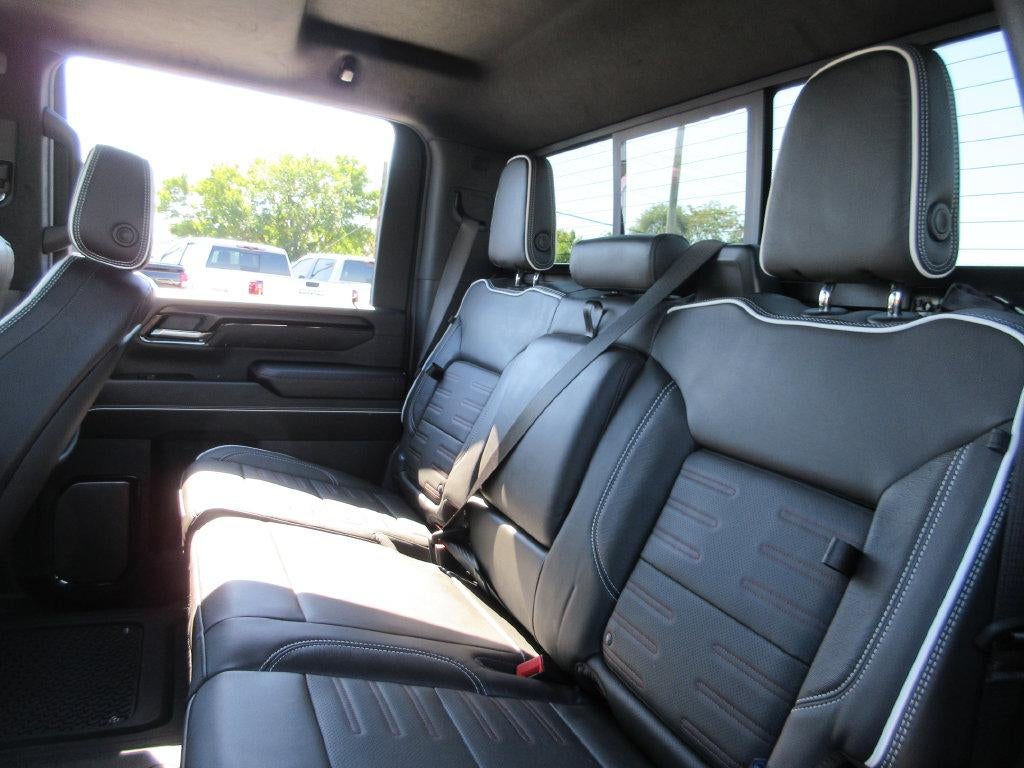 2025 GMC Sierra 2500 HD AT4X