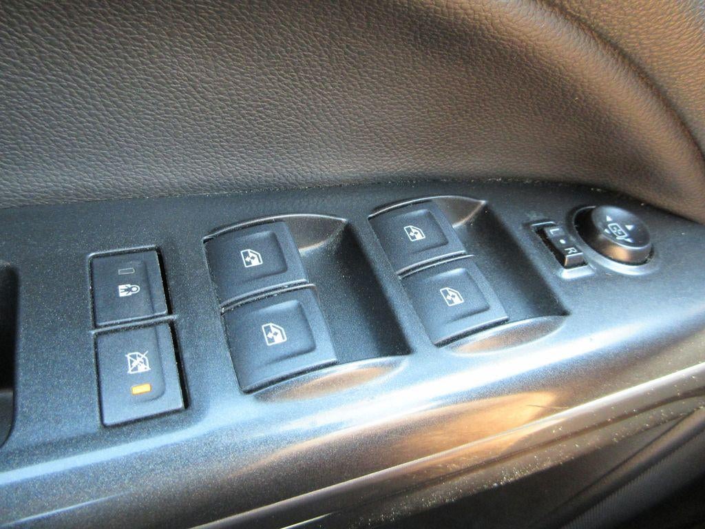 2022 GMC Canyon AT4 - Leather