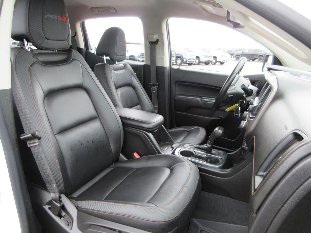 2021 GMC Canyon 4WD AT4 w/Leather