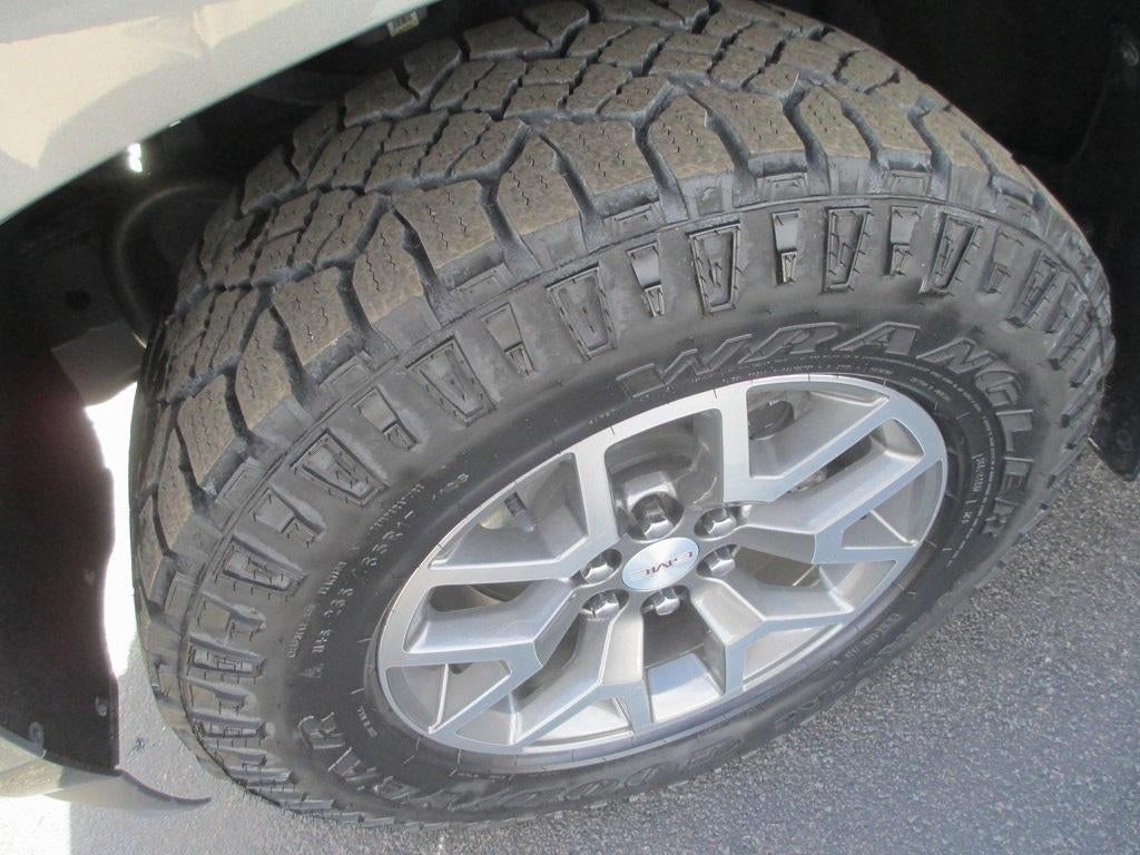 2022 GMC Canyon AT4 - Cloth