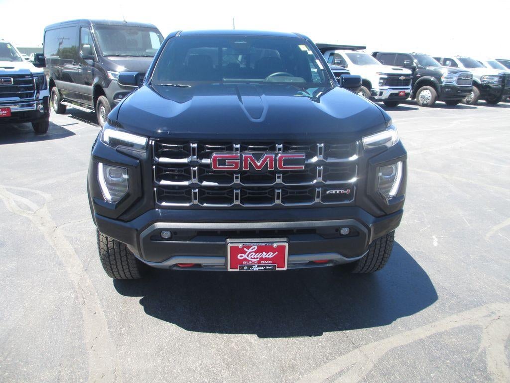 2025 GMC Canyon AT4