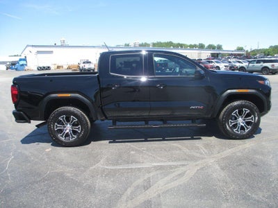 2025 GMC Canyon AT4