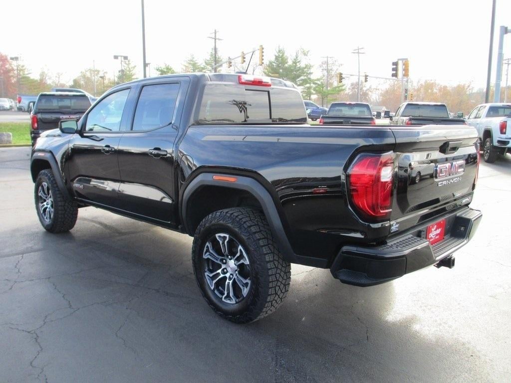 2024 GMC Canyon AT4