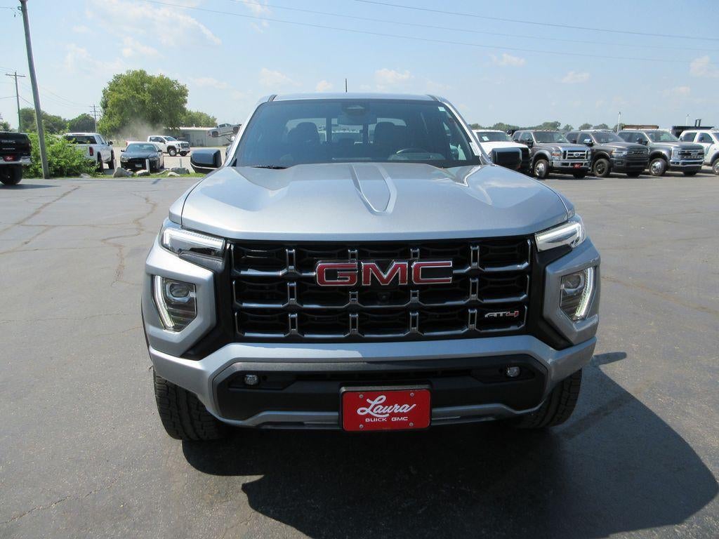 2023 GMC Canyon 4WD AT4