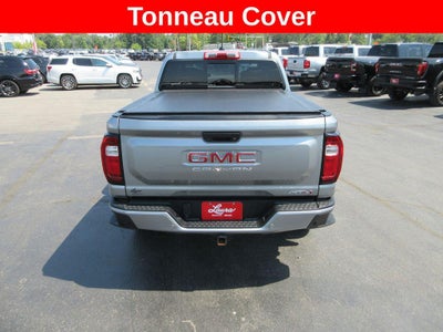 2023 GMC Canyon 4WD AT4