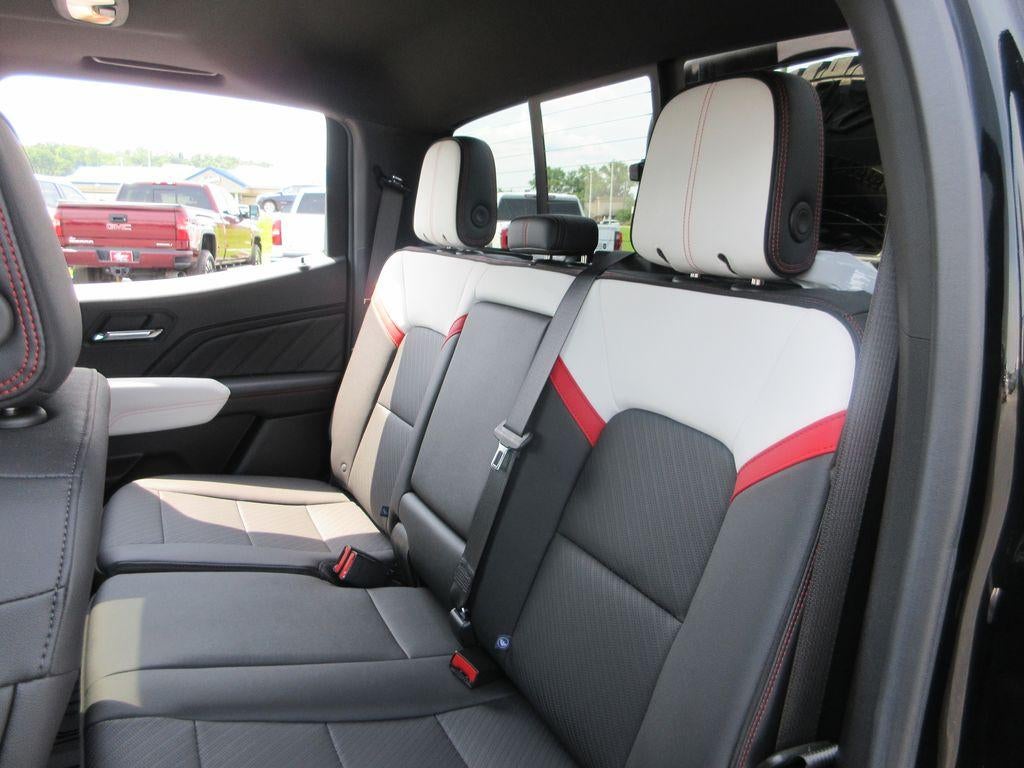2024 GMC Canyon AT4X