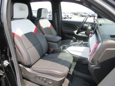2024 GMC Canyon AT4X