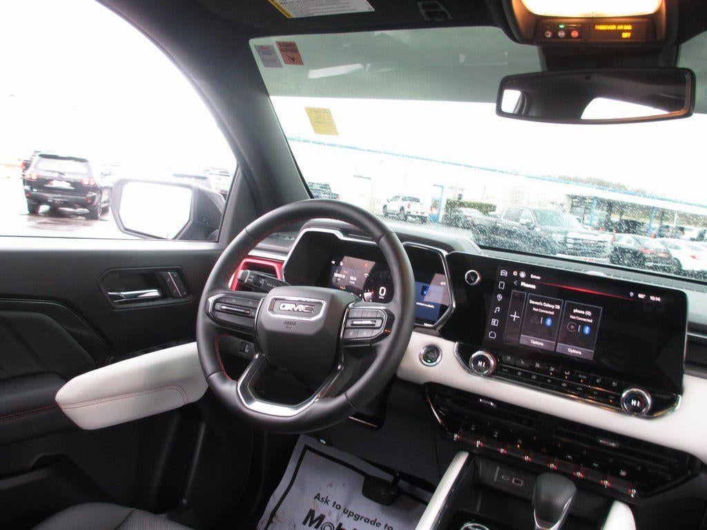 2024 GMC Canyon AT4X