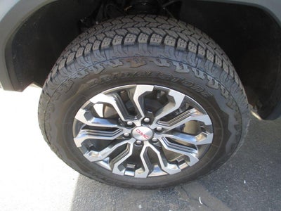 2024 GMC Canyon Denali