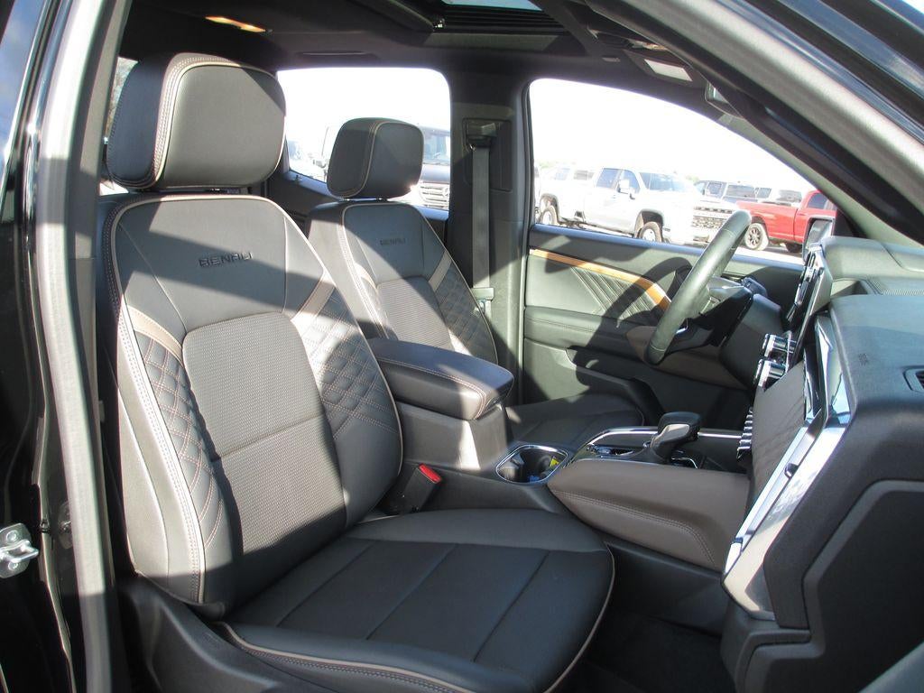 2024 GMC Canyon Denali