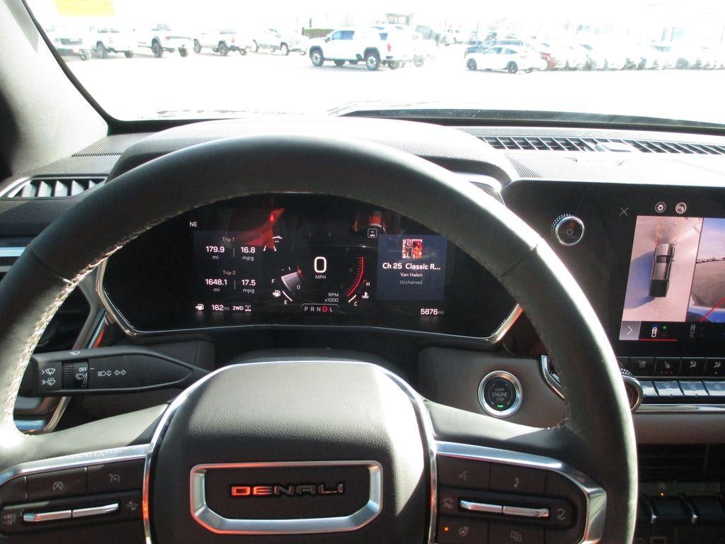 2024 GMC Canyon Denali