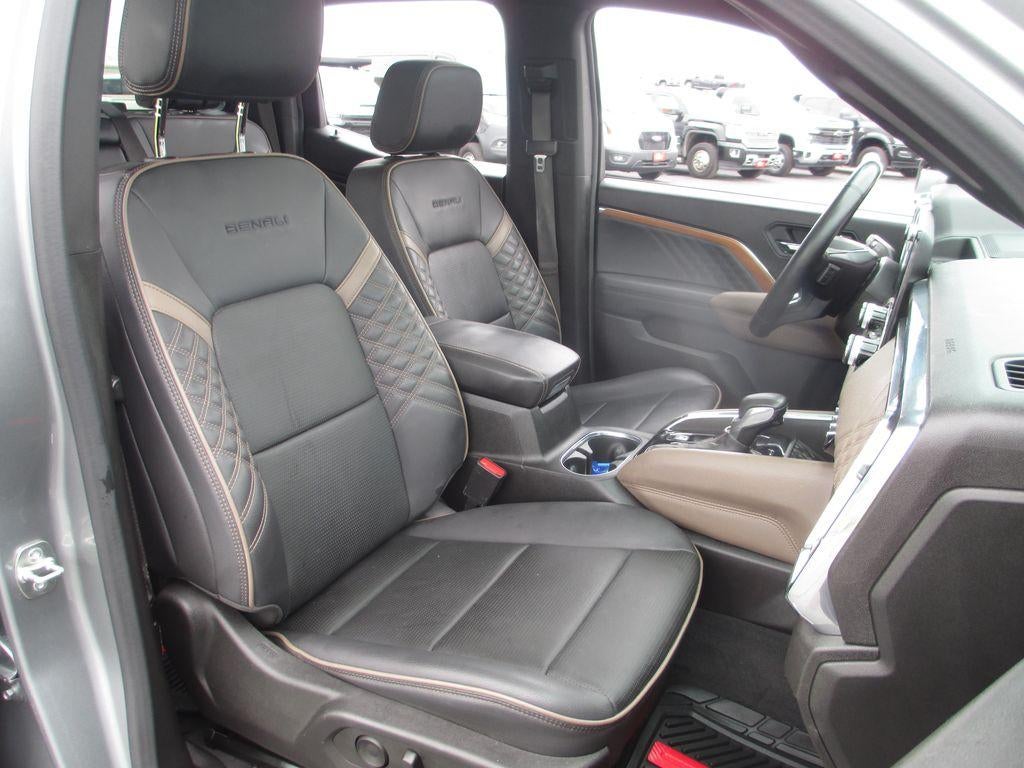 2024 GMC Canyon Denali