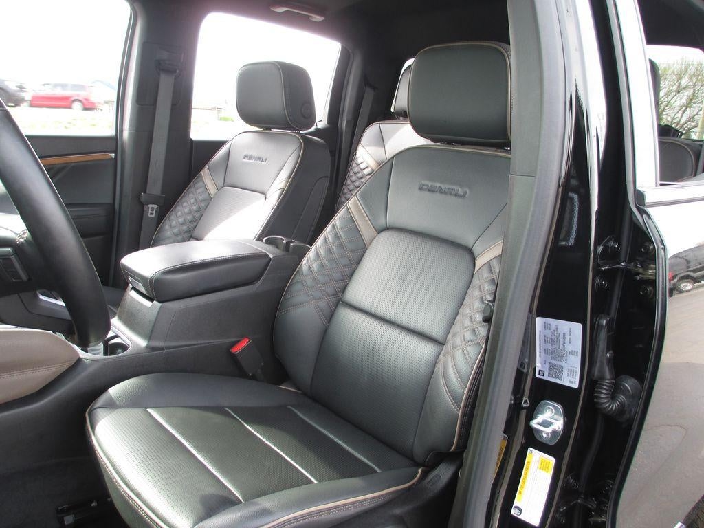 2023 GMC Canyon Denali