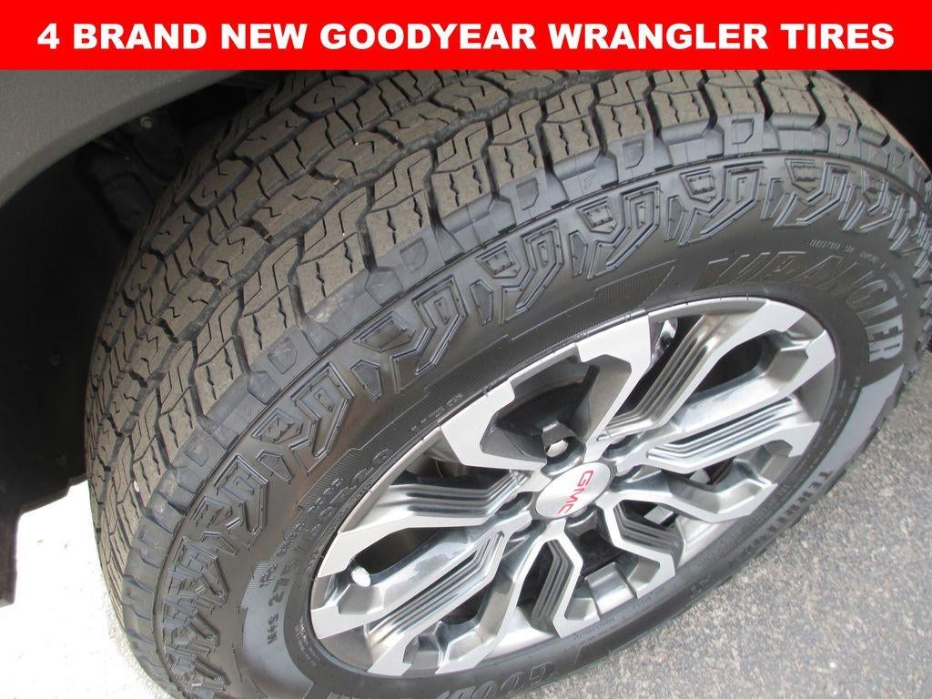 2023 GMC Canyon Denali