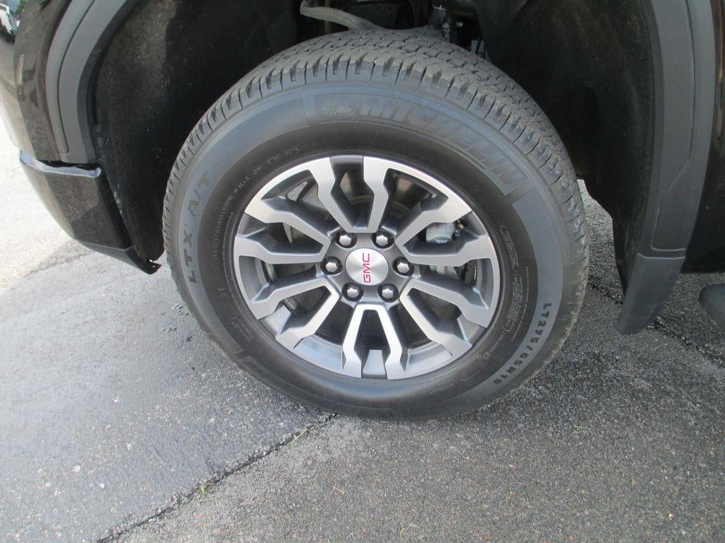 2022 GMC Sierra 1500 Limited AT4