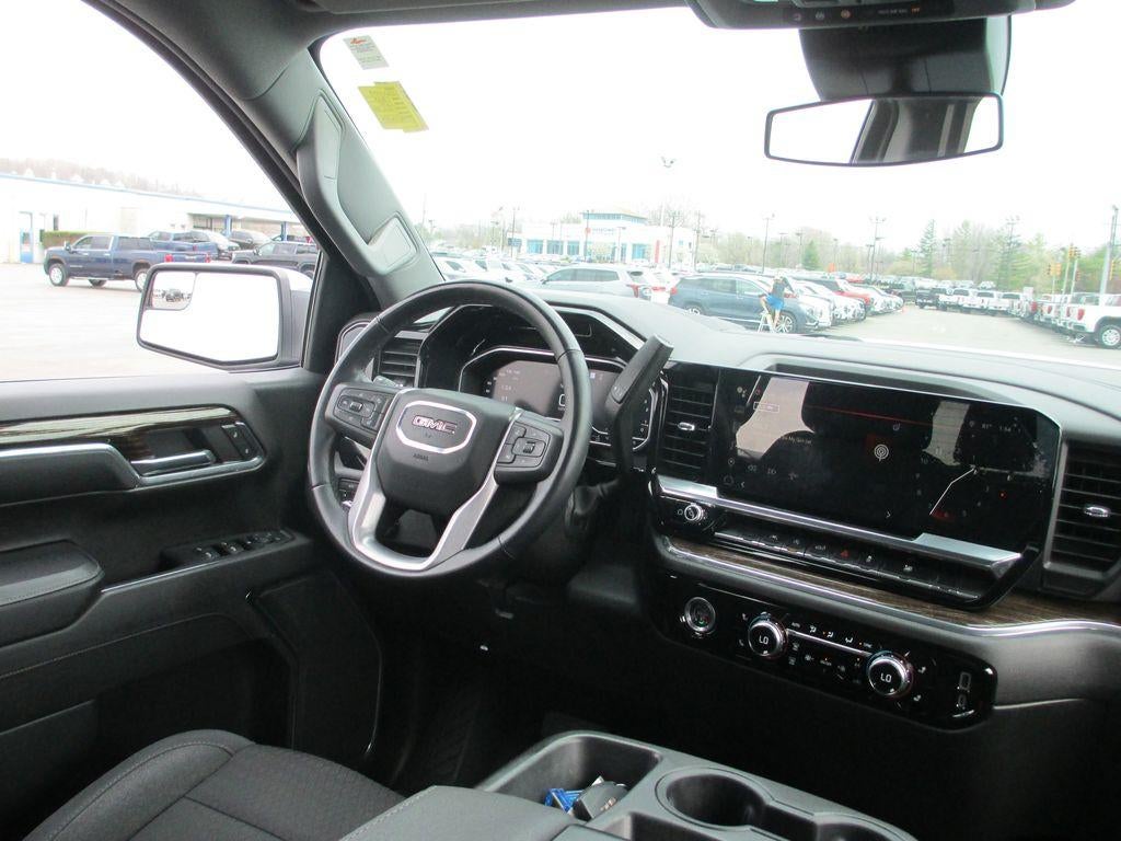 2023 GMC Sierra 1500 SLE