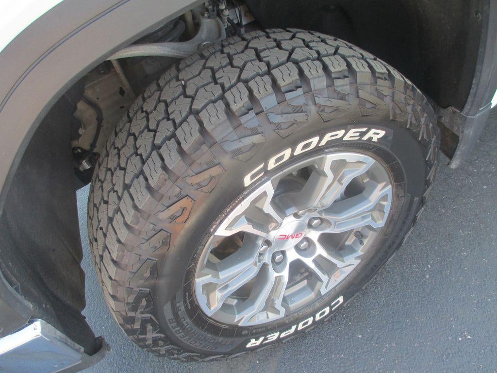 2024 GMC Sierra 1500 SLE
