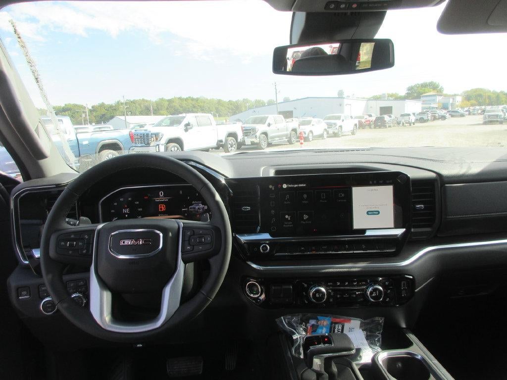 2026 GMC Sierra 1500 SLT - Photo 14