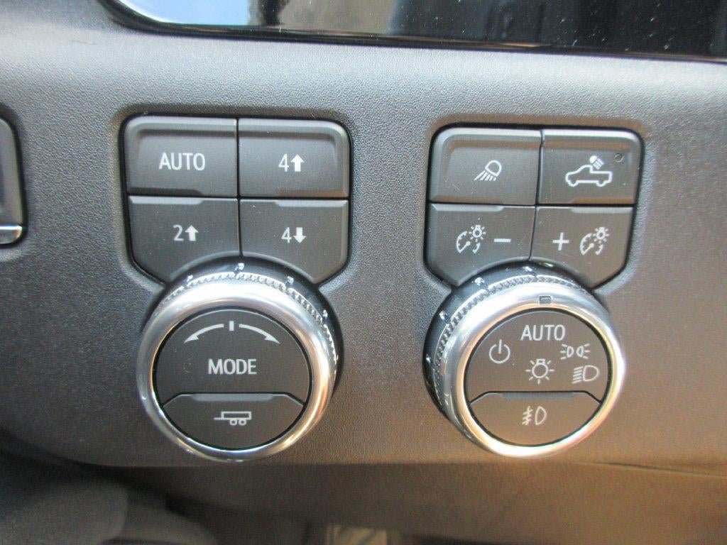 2026 GMC Sierra 1500 SLT - Photo 16