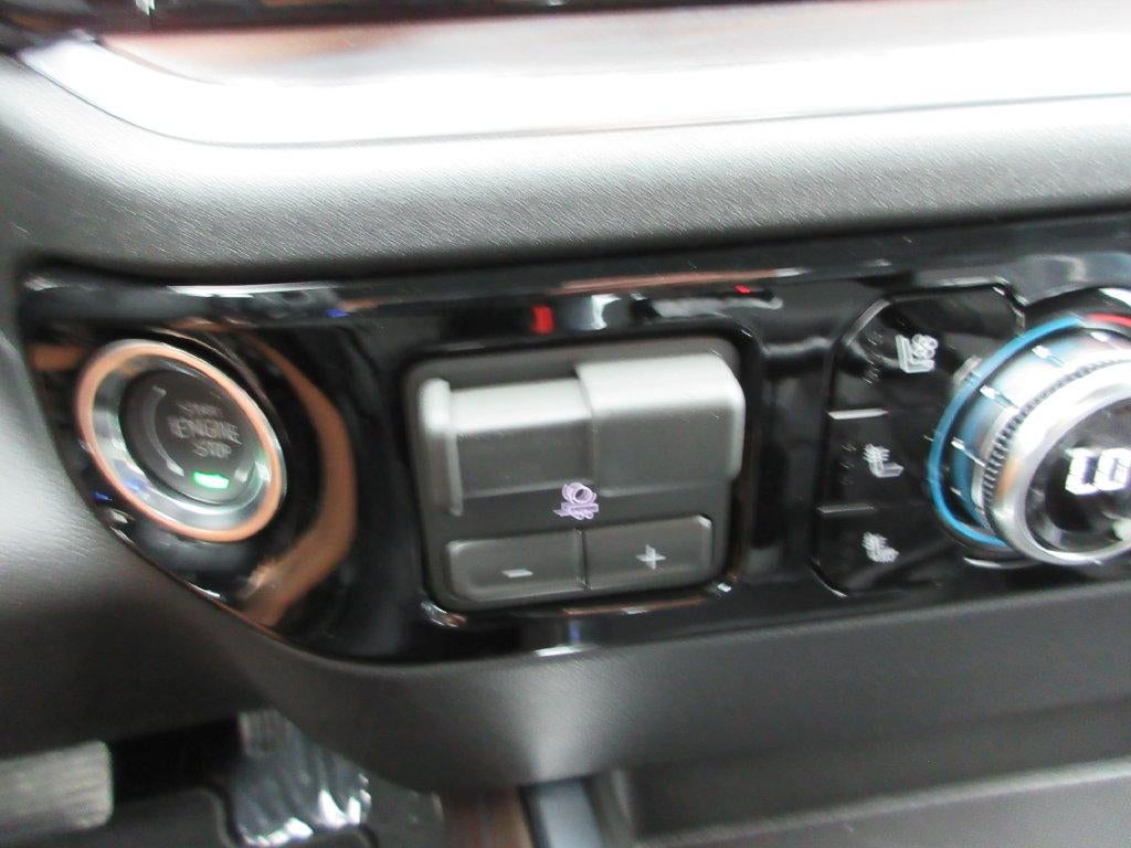 2026 GMC Sierra 1500 SLT - Photo 20