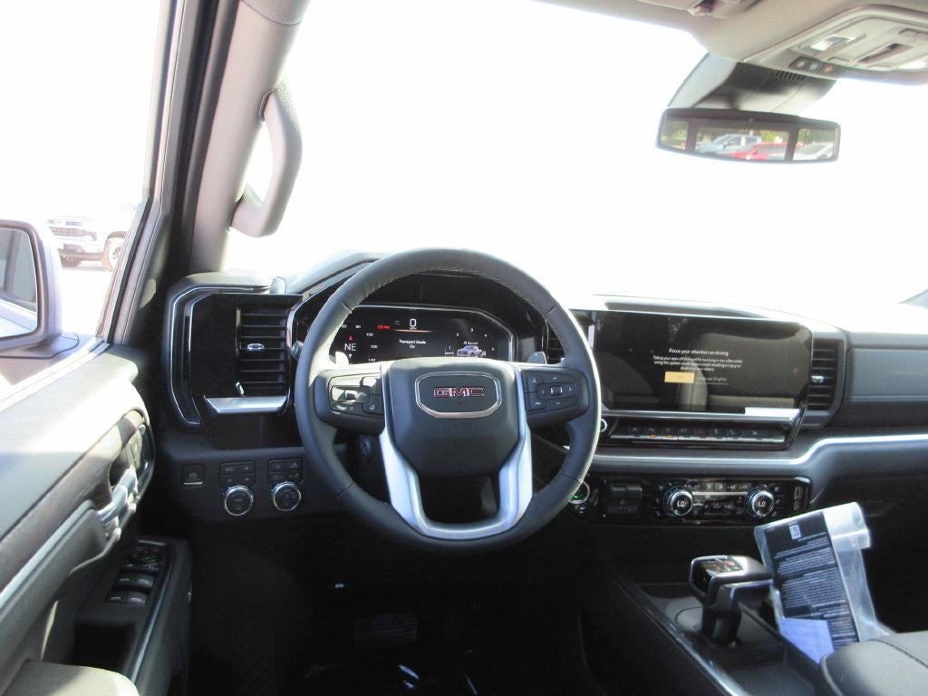 2026 GMC Sierra 1500 SLT - Photo 12