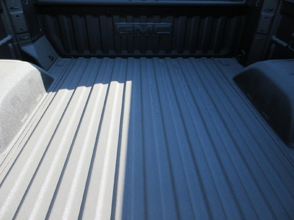 2026 GMC Sierra 1500 SLT - Photo 5