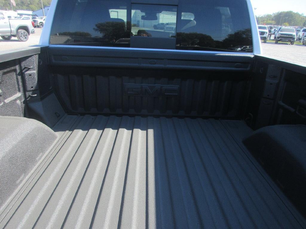 2026 GMC Sierra 1500 SLT - Photo 6