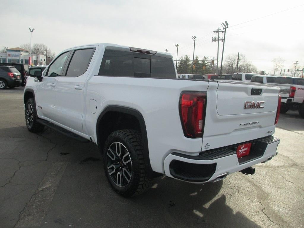 2023 GMC Sierra 1500 AT4