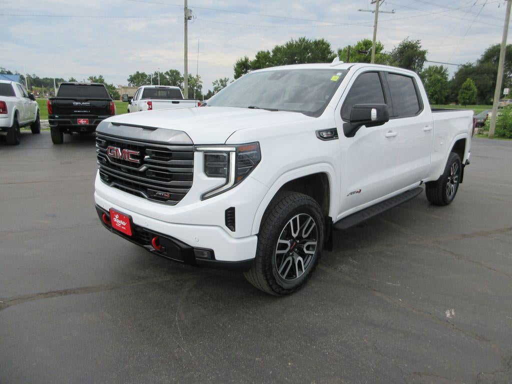 2024 GMC Sierra 1500 AT4
