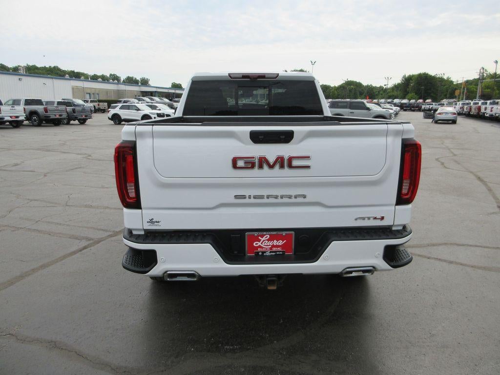 2024 GMC Sierra 1500 AT4