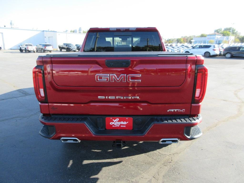 2025 GMC Sierra 1500 AT4
