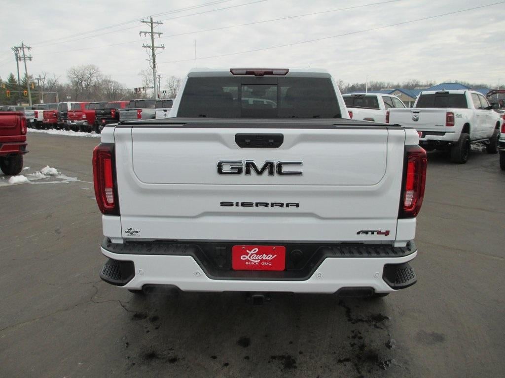 2025 GMC Sierra 1500 AT4