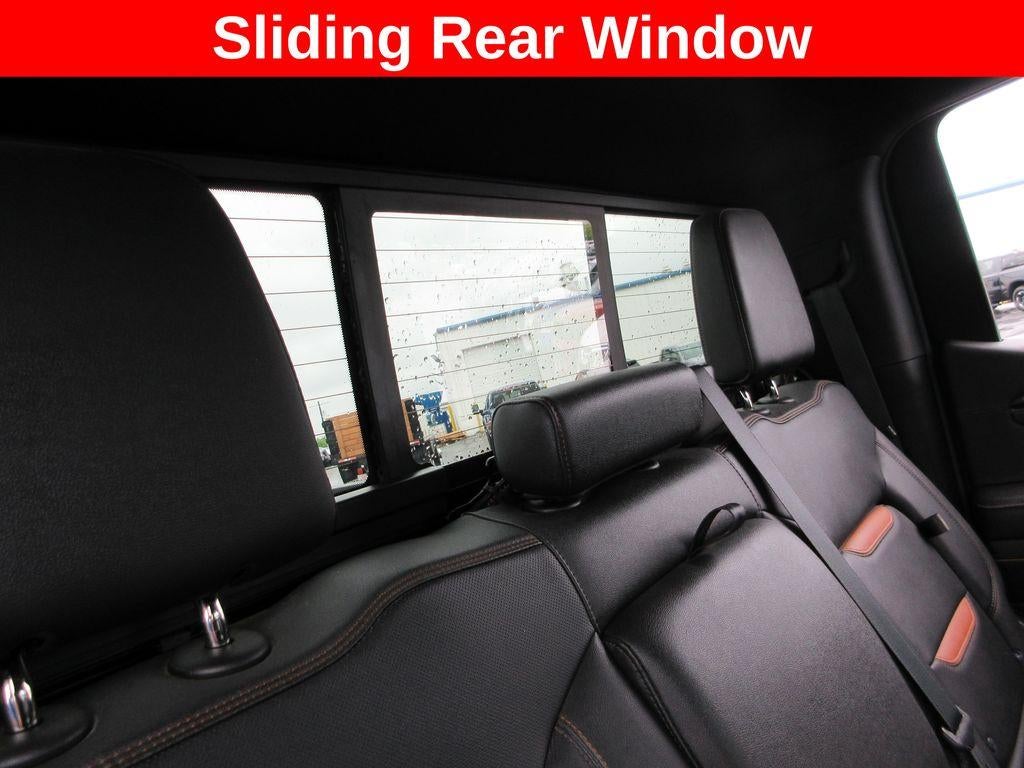 2022 GMC Sierra 1500 AT4