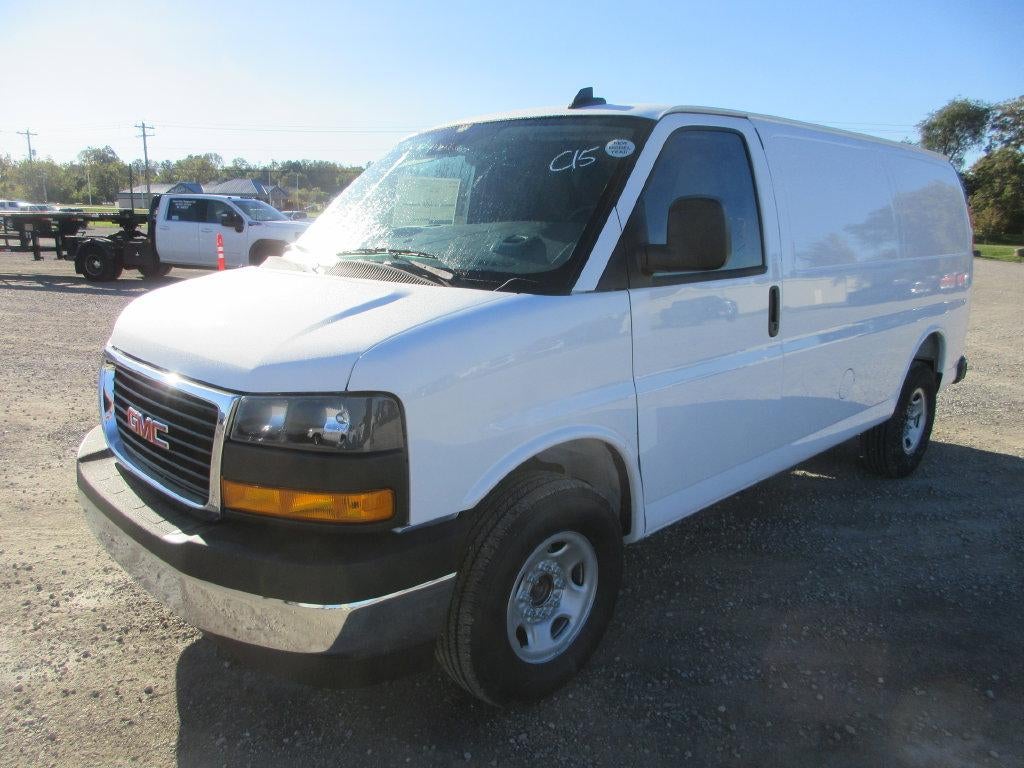2027 GMC Savana Cargo Work Van - Photo 9