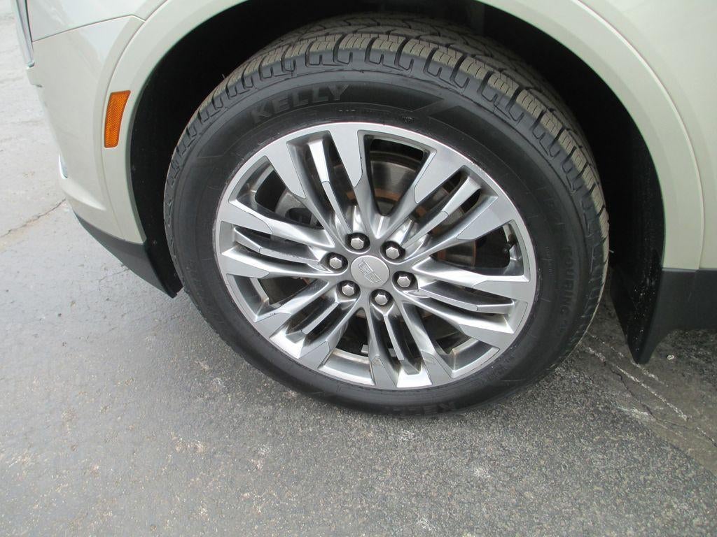 2017 Cadillac XT5 Premium Luxury FWD