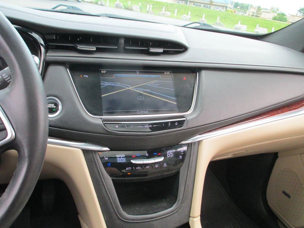 2017 Cadillac XT5 Premium Luxury FWD