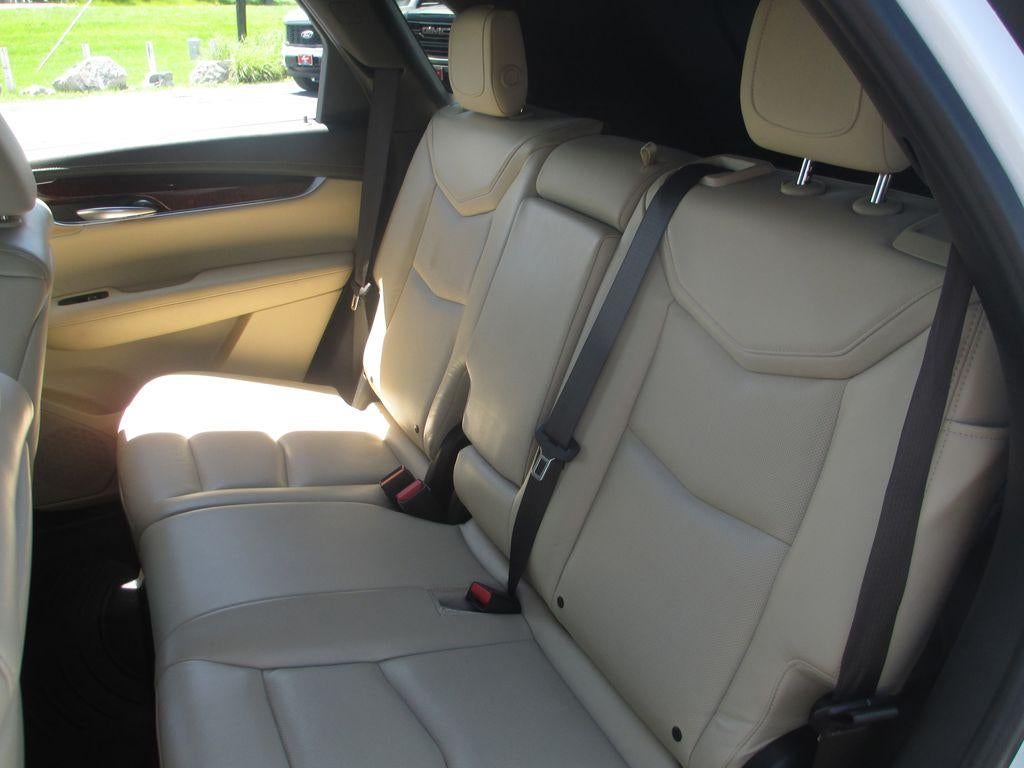 2017 Cadillac XT5 Premium Luxury AWD