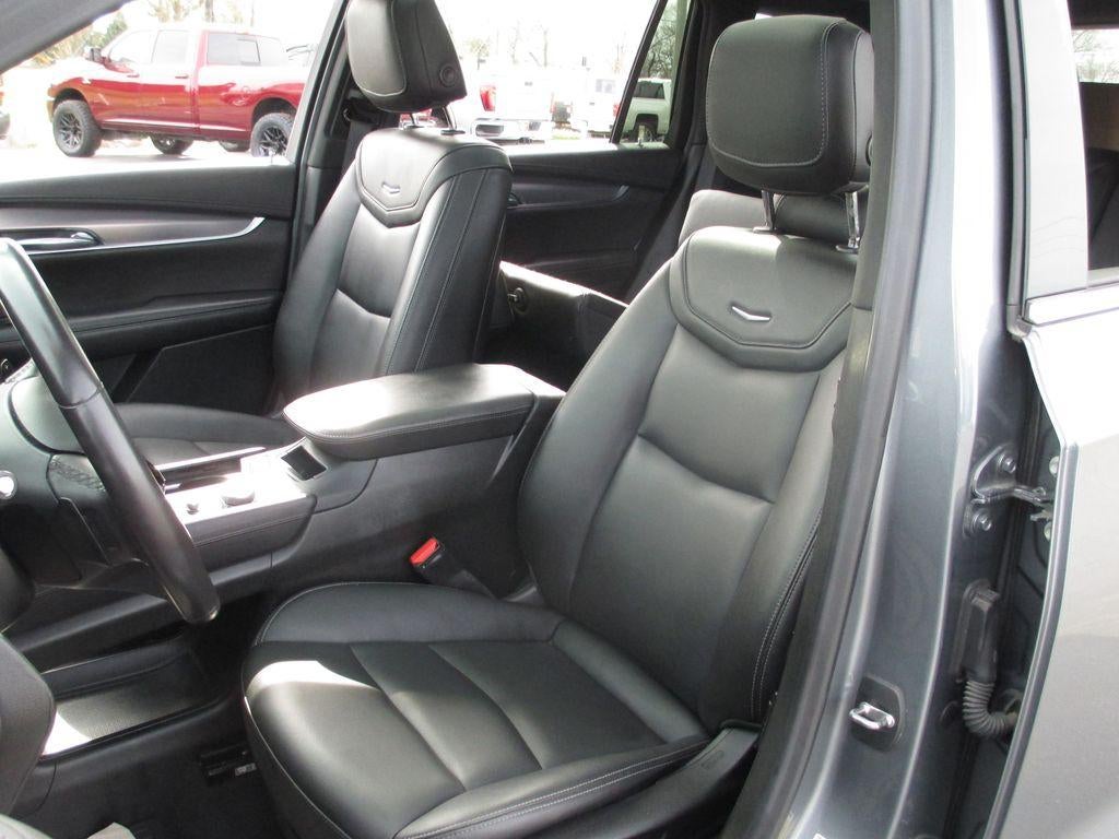 2021 Cadillac XT6 Luxury