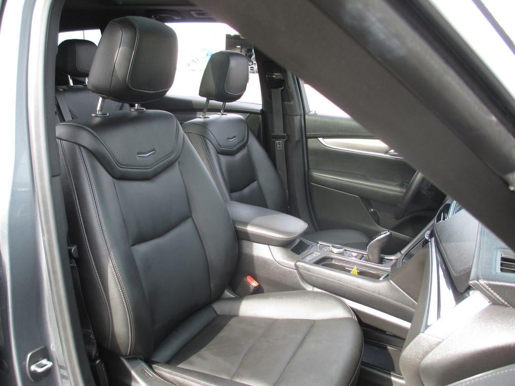 2021 Cadillac XT6 Luxury