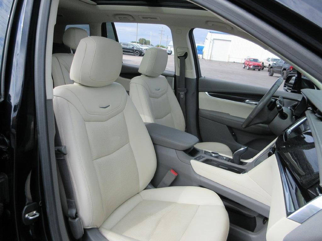 2021 Cadillac XT6 Premium Luxury