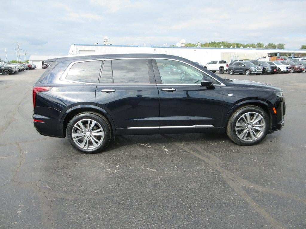 2021 Cadillac XT6 Premium Luxury