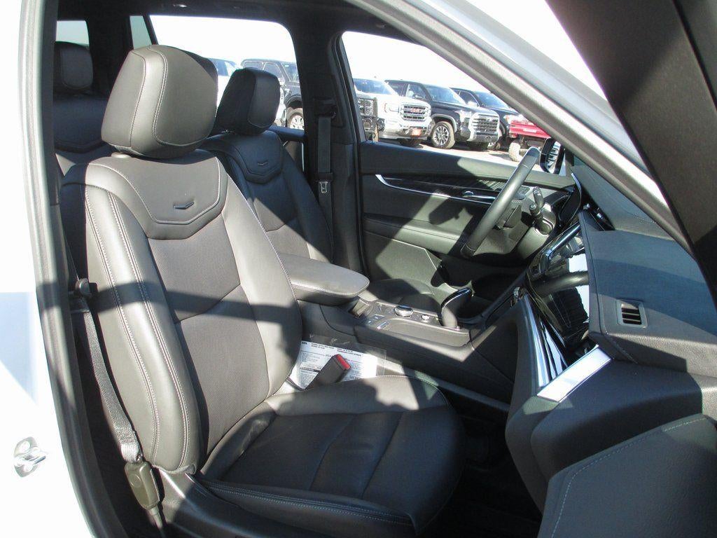 2024 Cadillac XT6 Premium Luxury