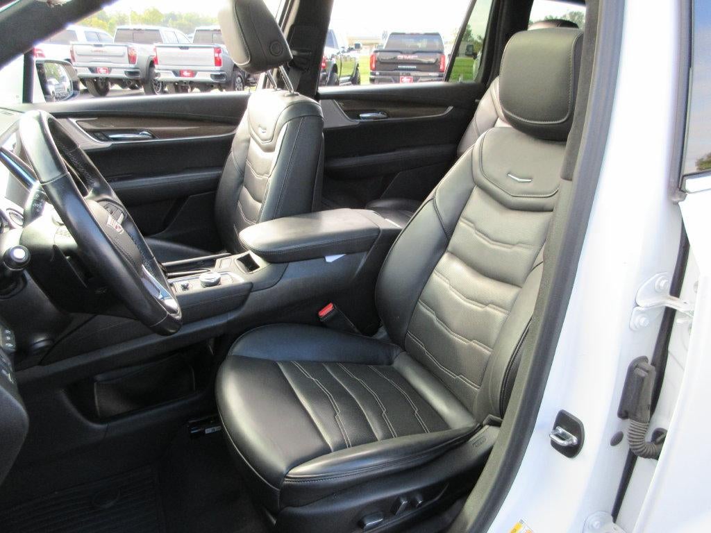 2024 Cadillac XT6 Premium Luxury